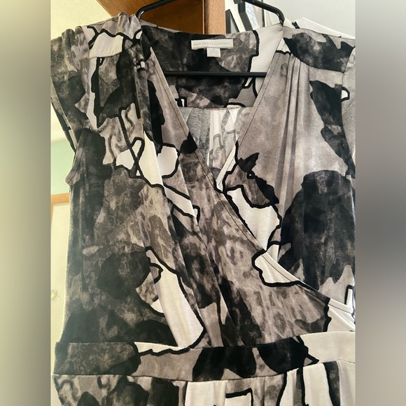 B&W Floral Faux Wrap Dress - Picture 5 of 6